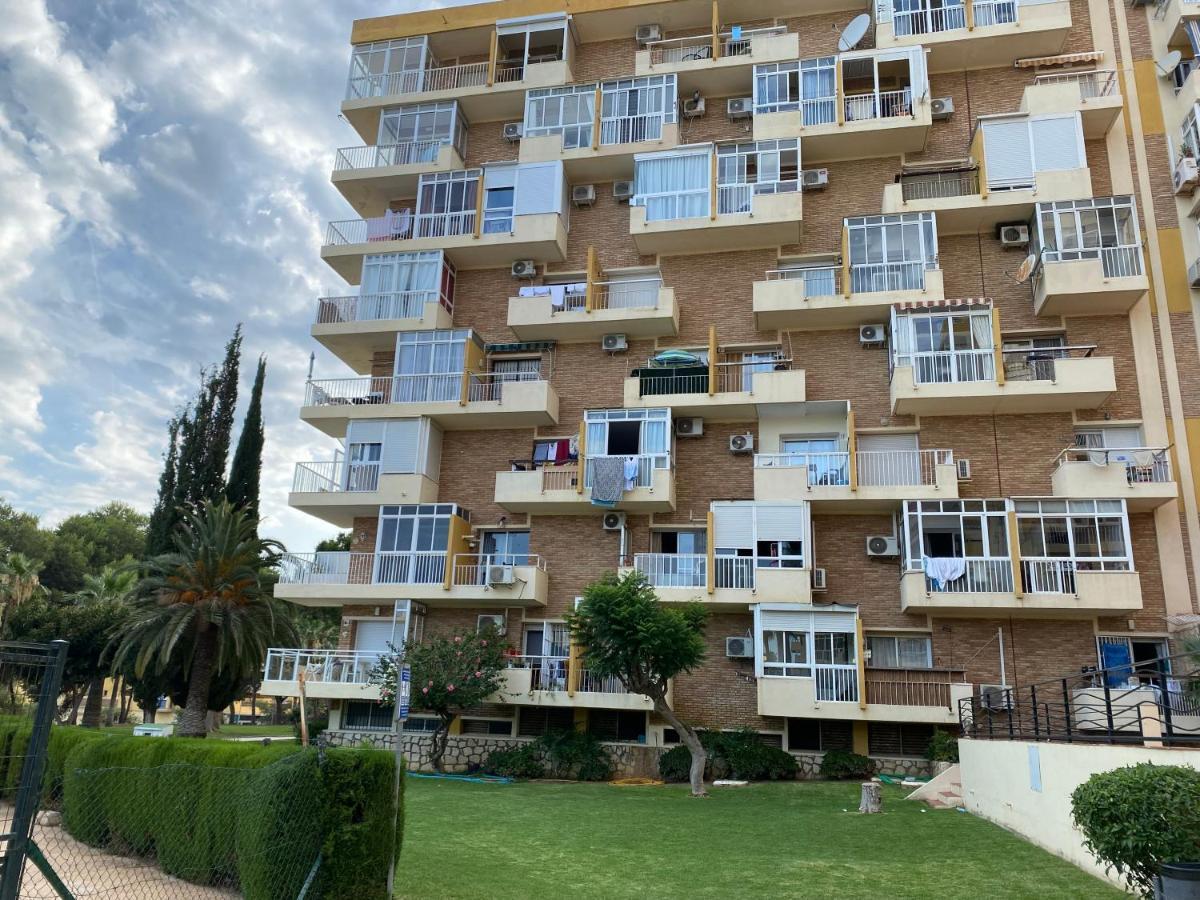 Hercules Estudio Con Vistas Al Mar Apartment Benalmadena Luaran gambar