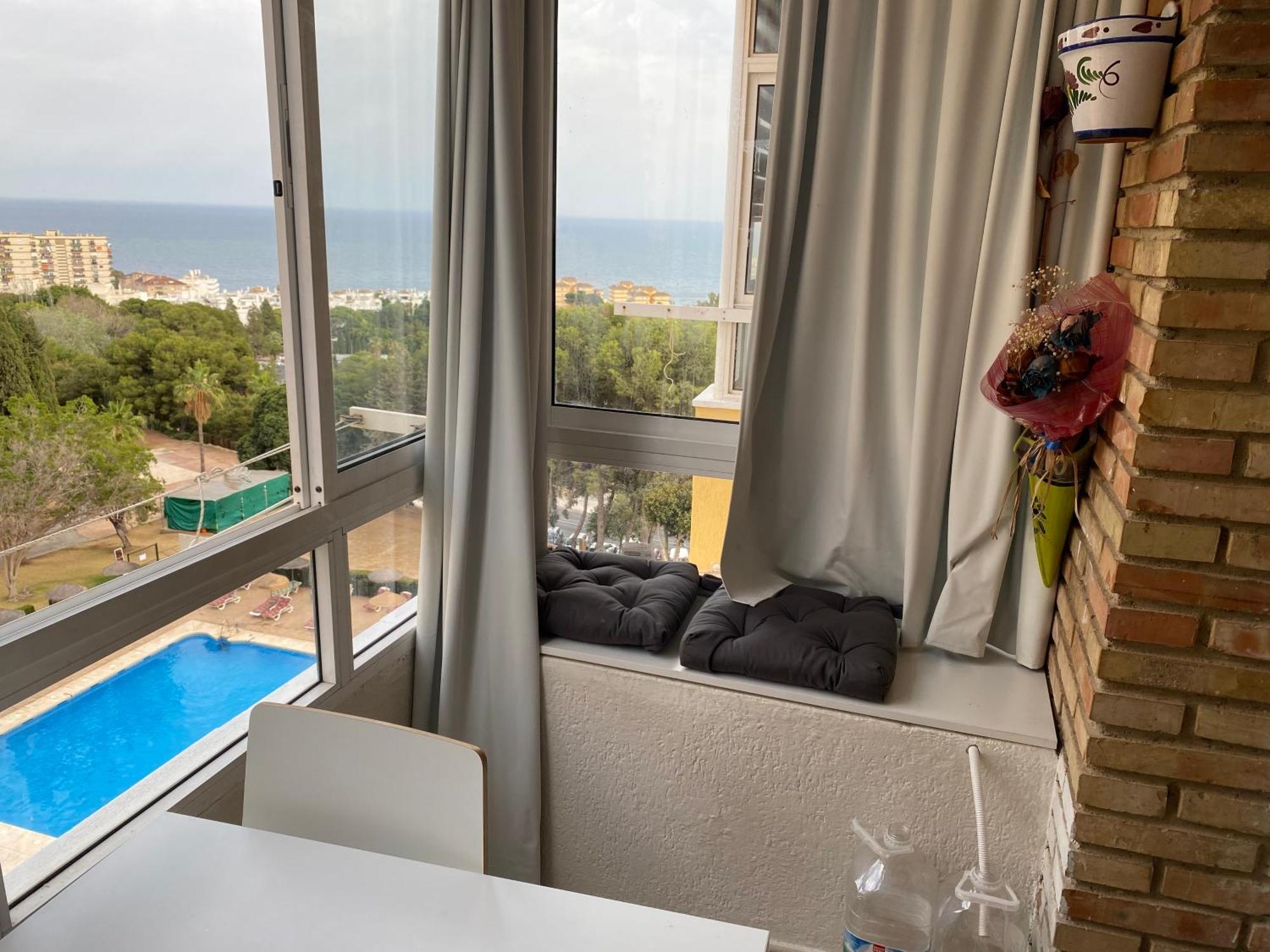 Hercules Estudio Con Vistas Al Mar Apartment Benalmadena Luaran gambar